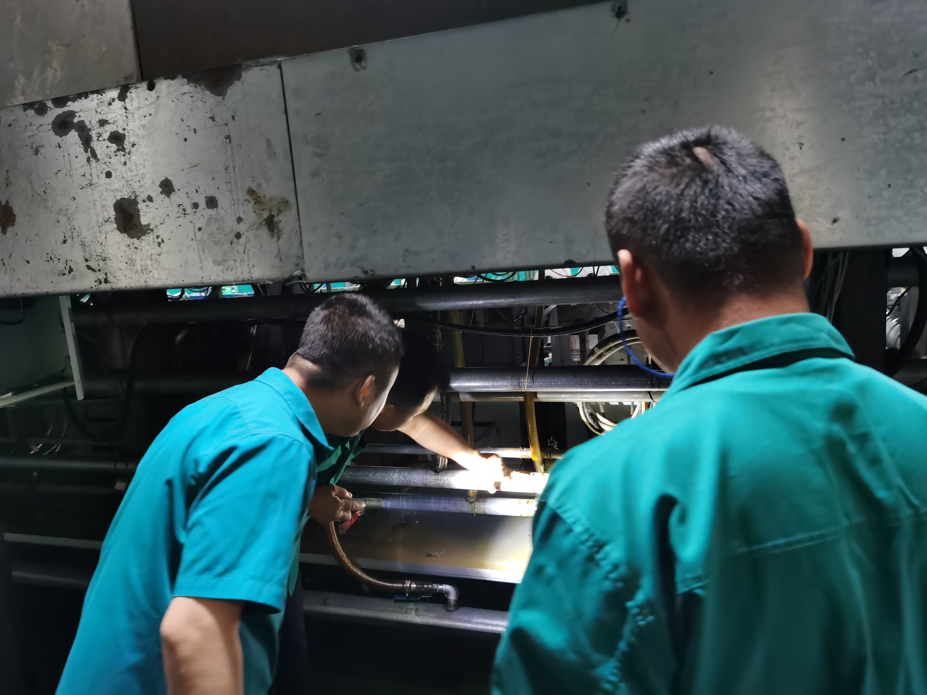 凯时AG（股票代码：002427）