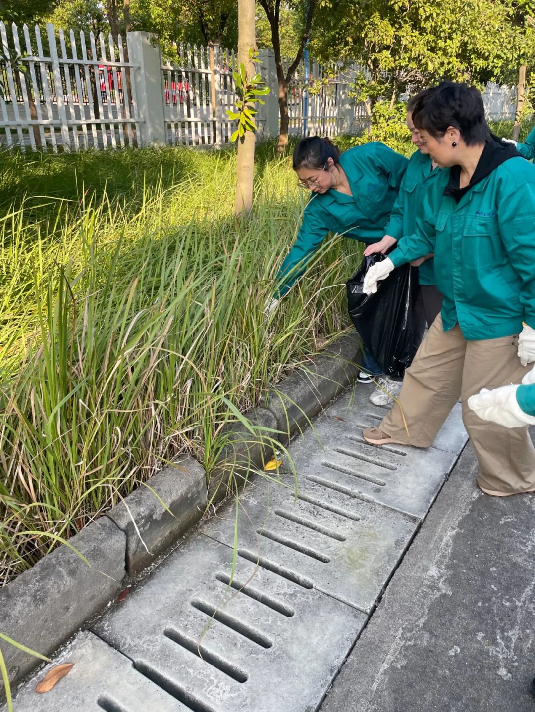 凯时AG（股票代码：002427）